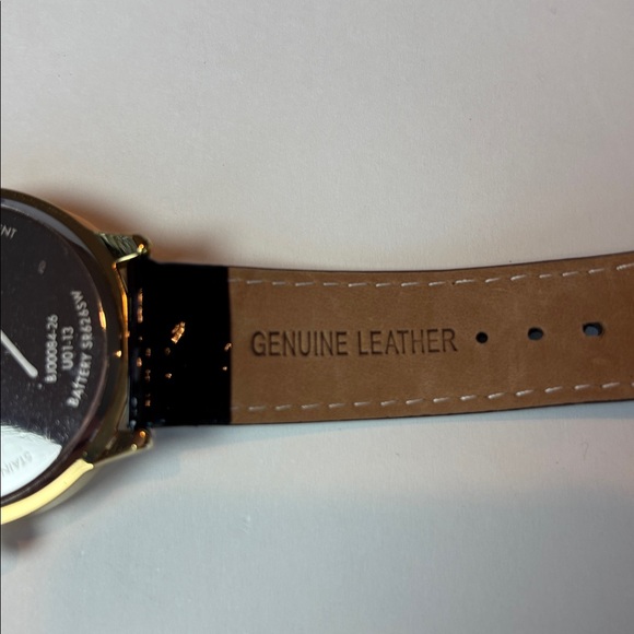 Betsey Johnson Giraffe Watch XOXO - Picture 5 of 6